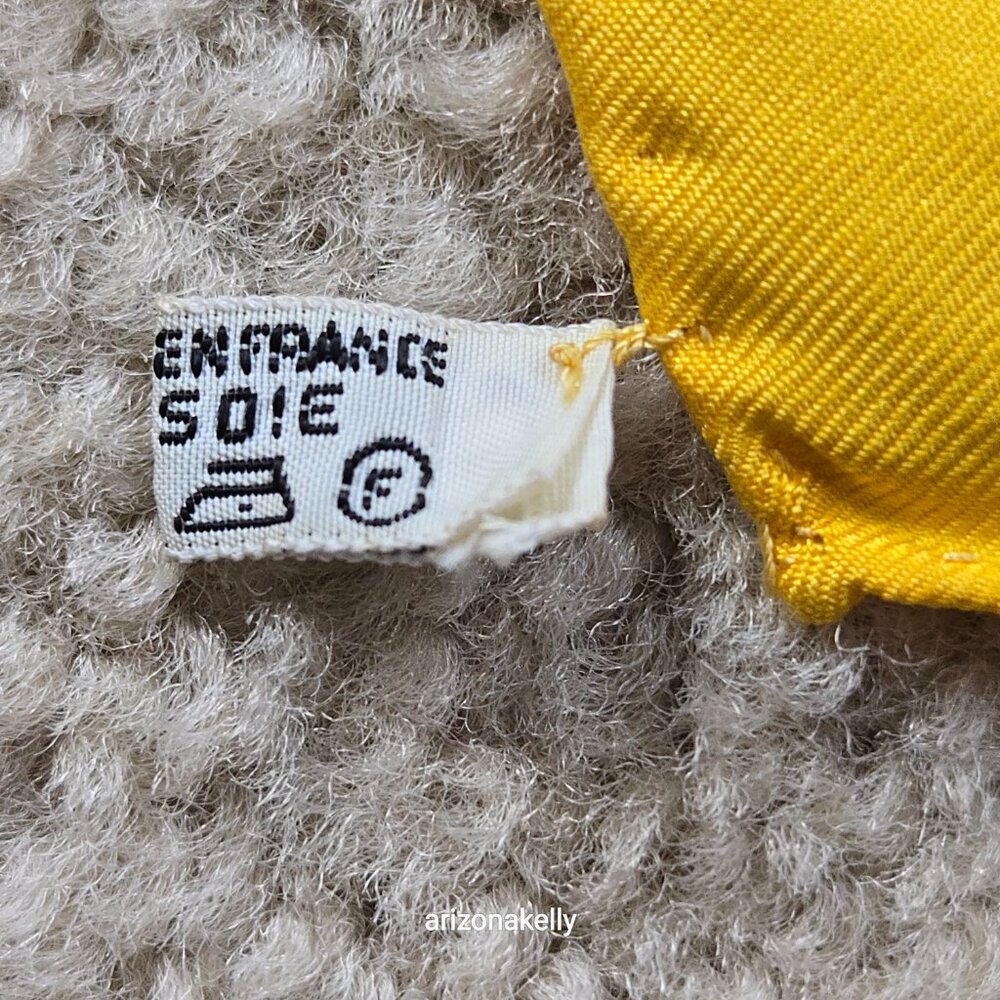 Hermès "Armada" Vintage Yellow Silk Scarf Hand Rolled Carre 90 Nautical Ships - Picture 13 of 16